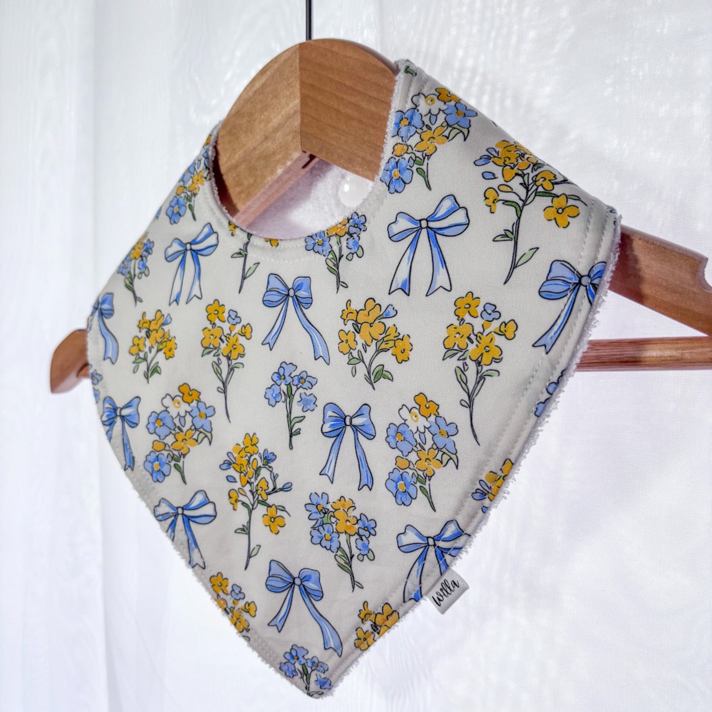 Bows in Bloom Bib