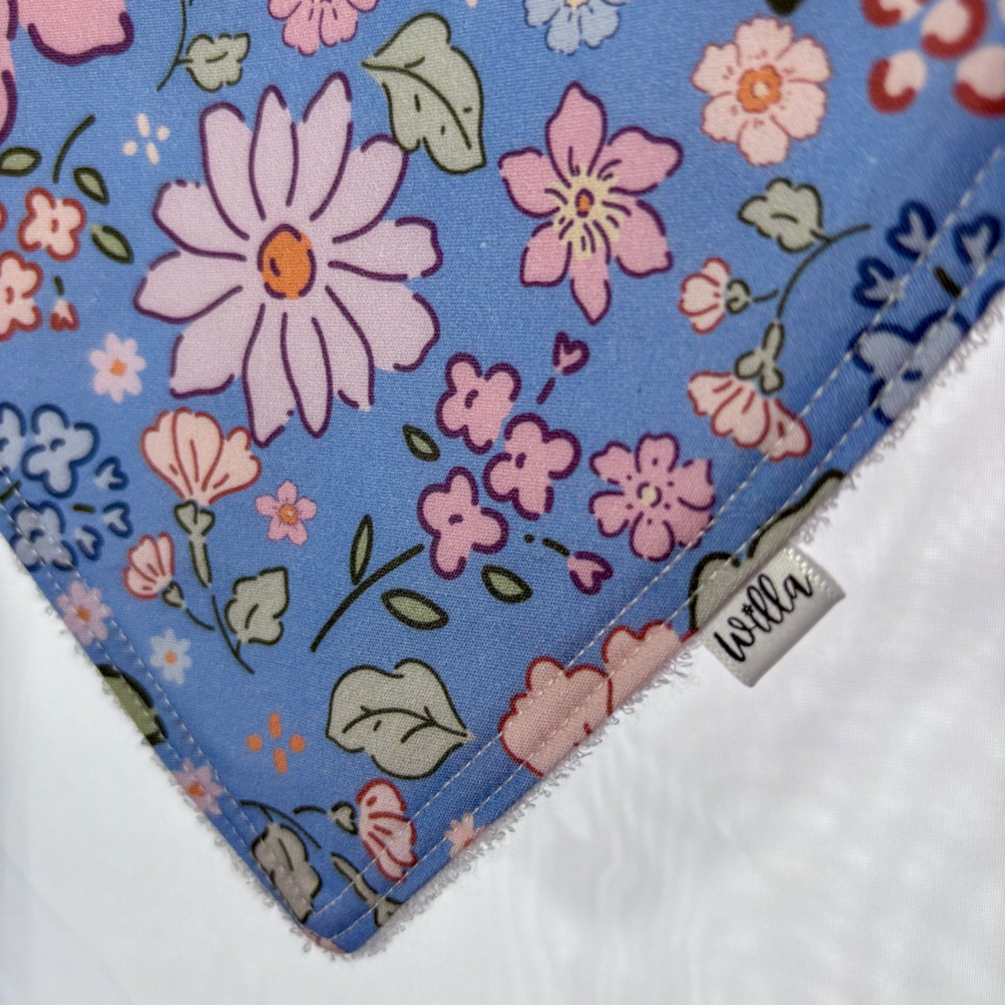 Winter Bouquet Bib
