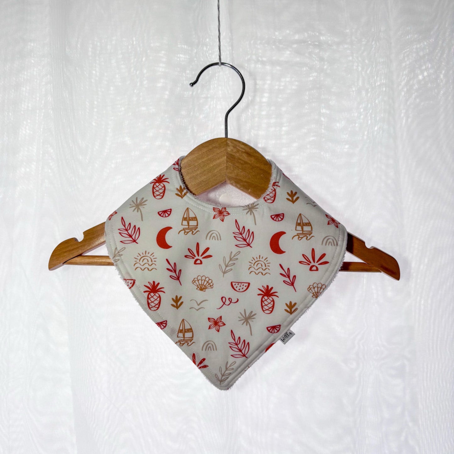 Dreaming of Summer Bib