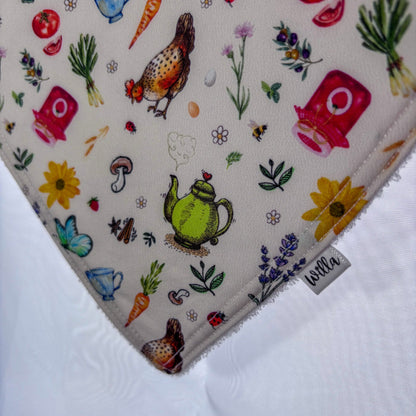 Cottage Garden Bib
