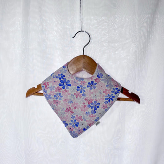 Violet Garden Bib