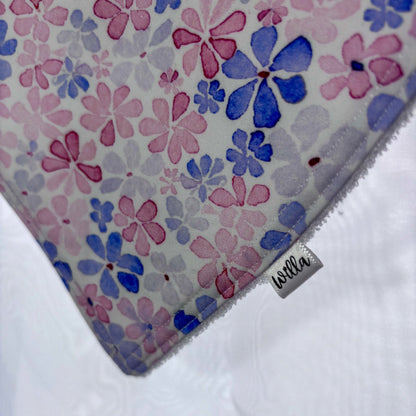 Violet Garden Bib