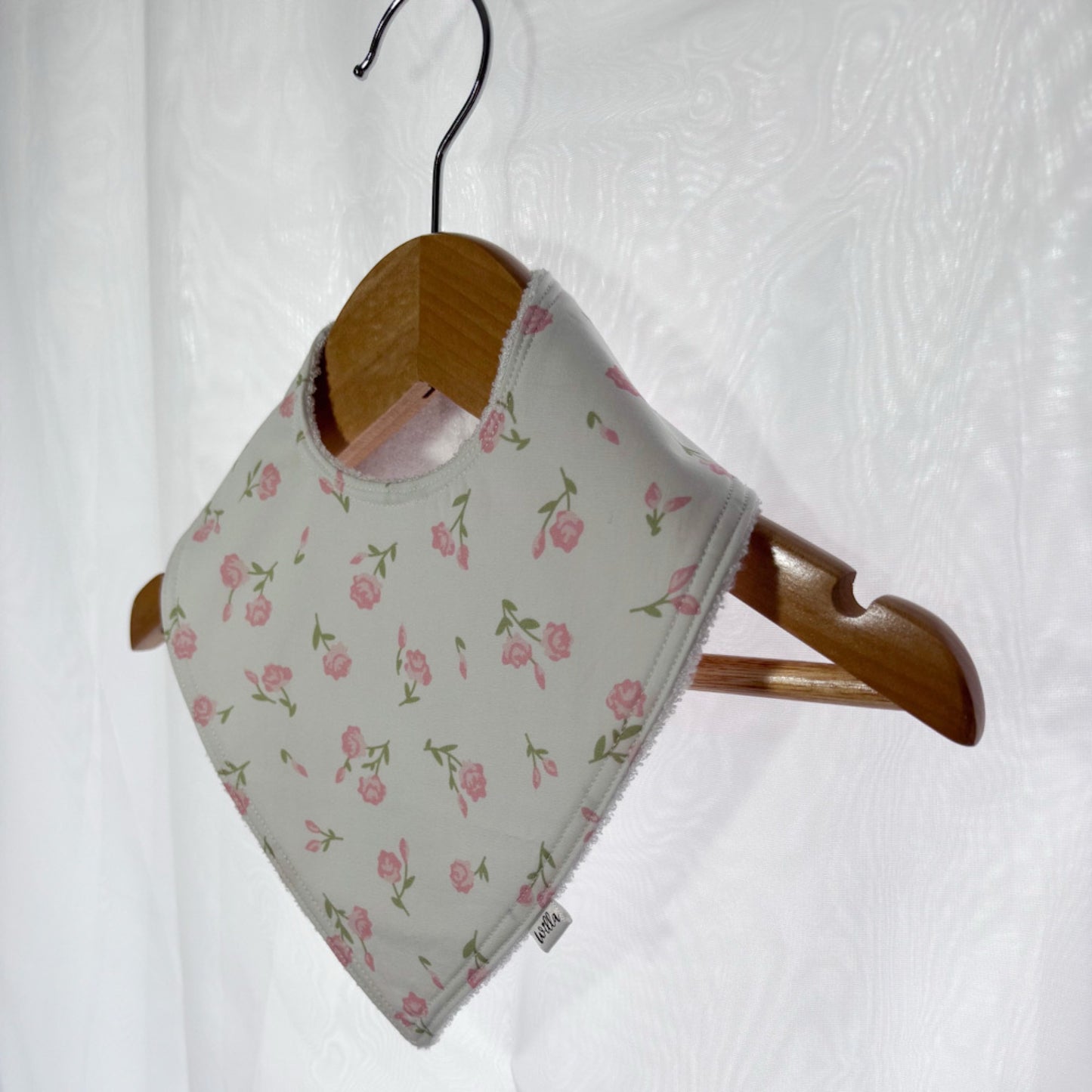 Rose Bib
